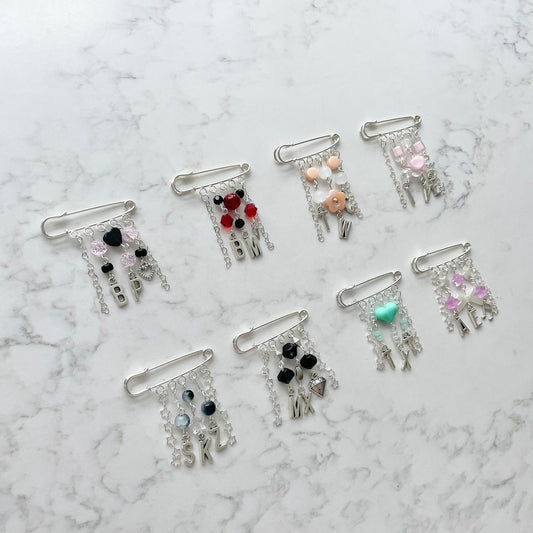 kpop pin charms