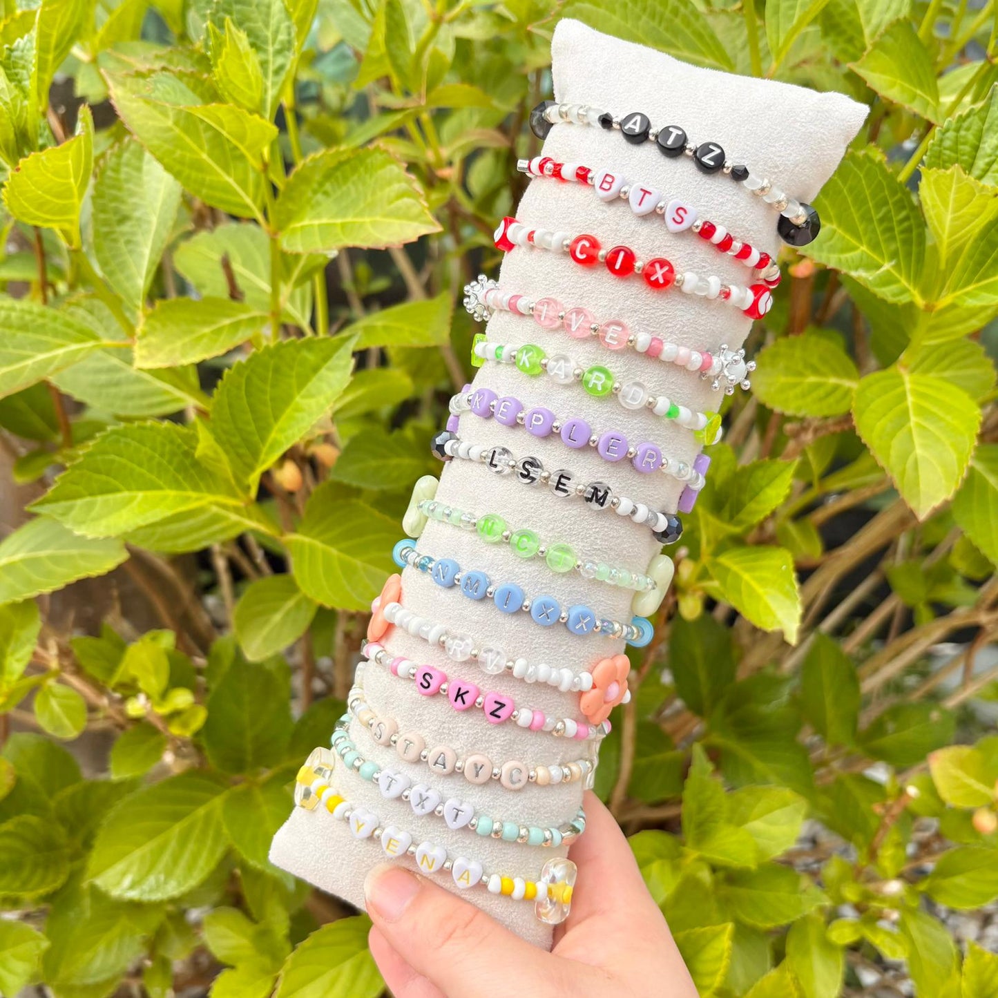 kpop idol/group beaded bracelet