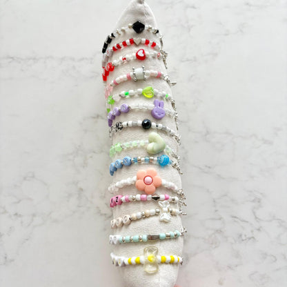 kpop idol/group beaded bracelet