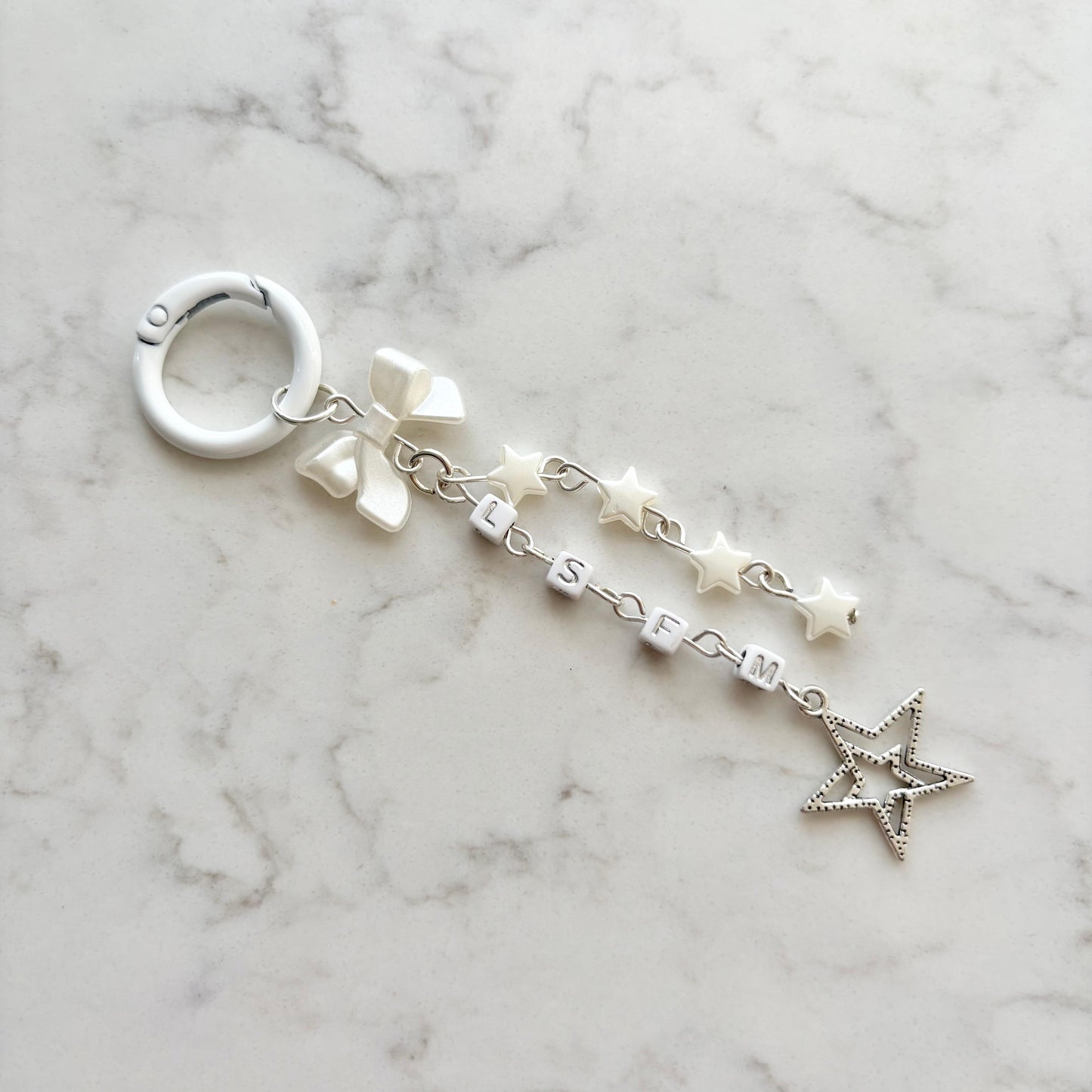 kpop le sserafim keychain