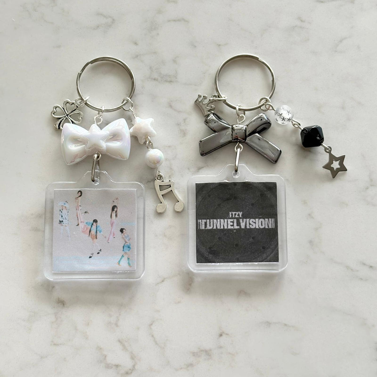 kpop itzy interactive album keychain