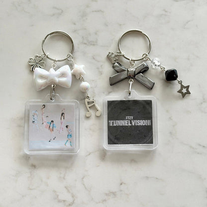kpop itzy interactive album keychain