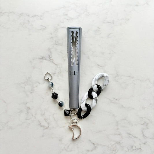 kpop le sserafim lightstick keychain