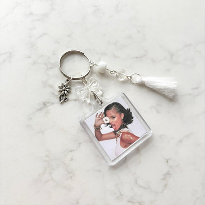 tyla interactive album keychain