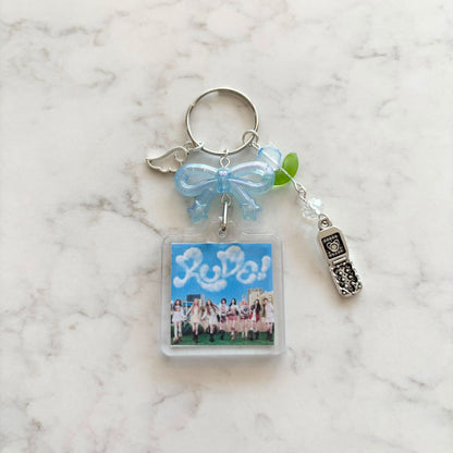 kpop hearts2hearts interactive album keychain