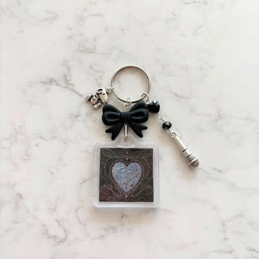 kpop illit-katseye-le sserafim interactive album keychain