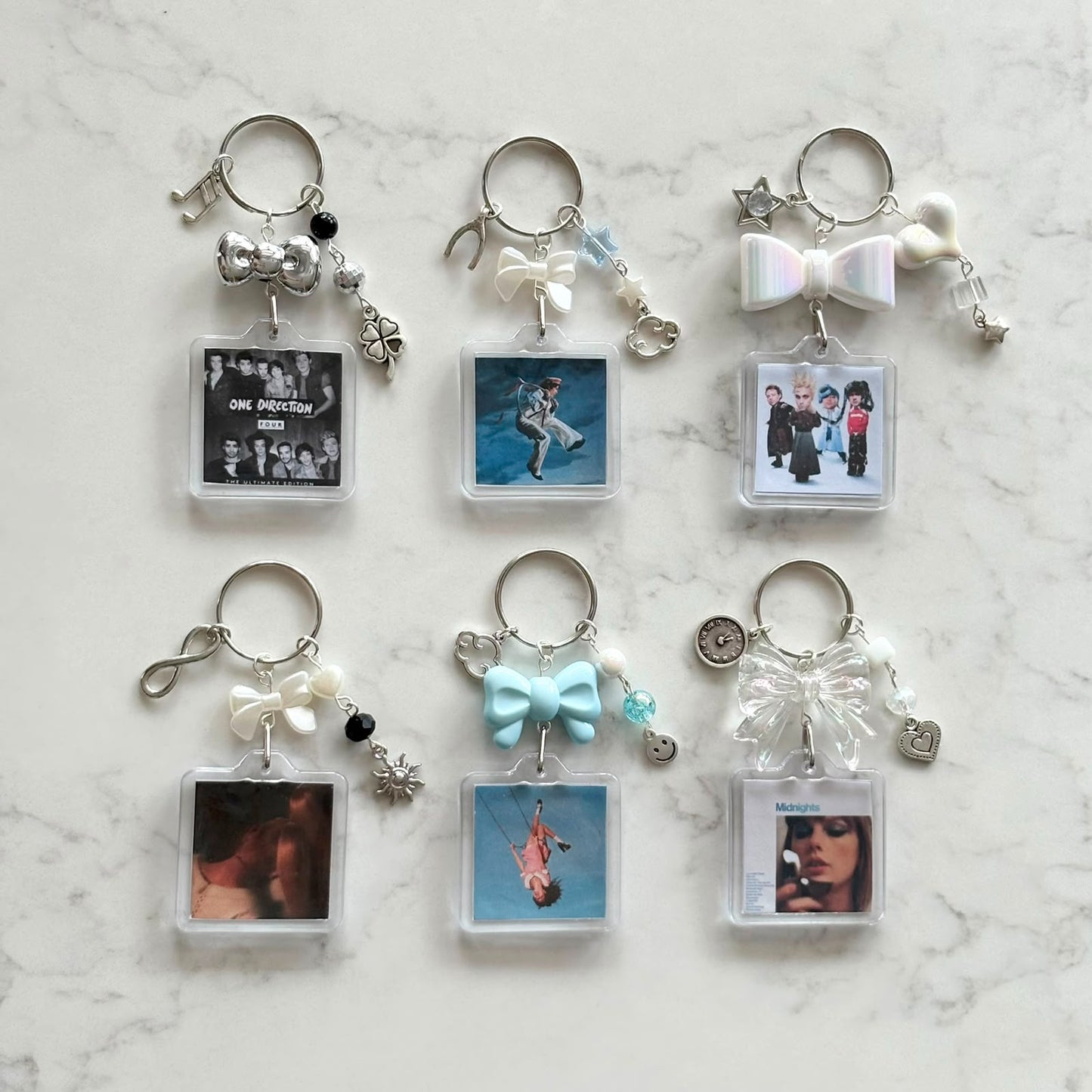 one direction interactive album keychain