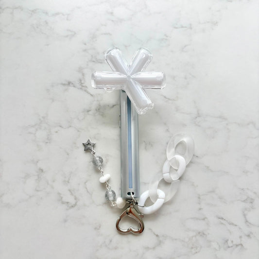 kpop idle lightstick keychain
