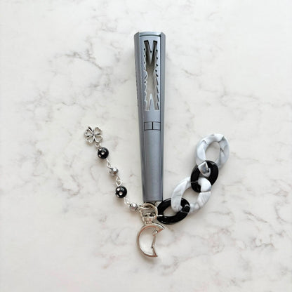 kpop le sserafim lightstick keychain