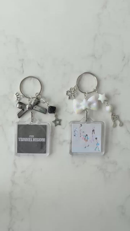 kpop itzy interactive album keychain